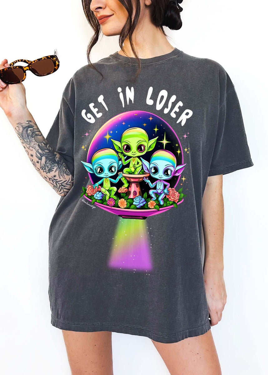 ALIEN Tee - Let's Give Hugs , Size: S, Used, But In