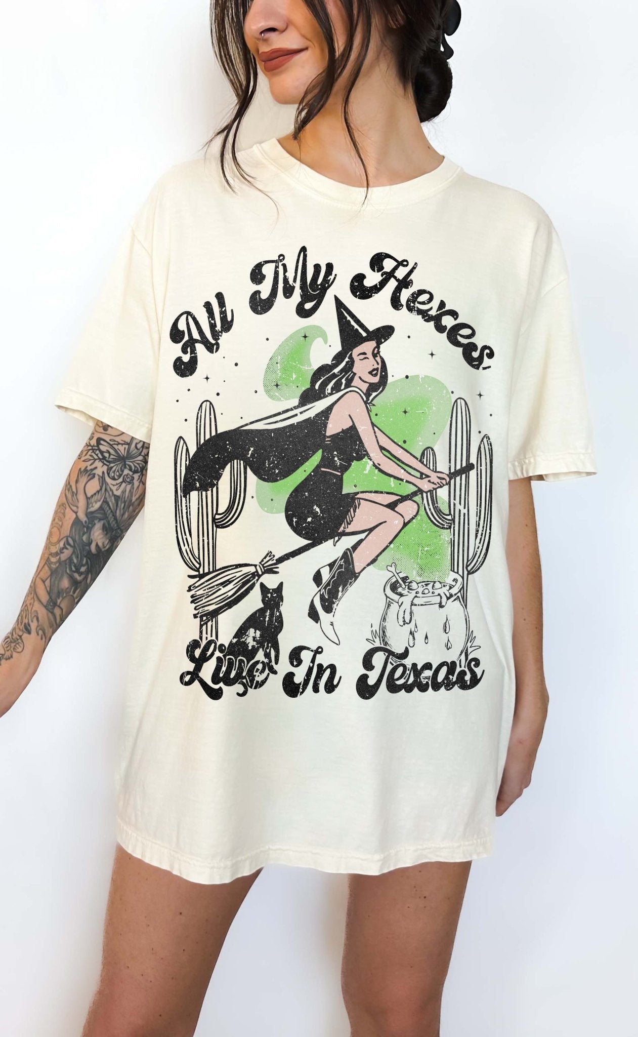 All My Hexes Live In Texas Halloween Tee - UntamedEgo LLC.